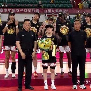 开云电竞国际入口-命中杀死比赛三分加冕总决赛MVP！前女篮国手能否重获宫鲁鸣信任
