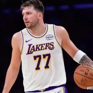 KAIYUN-湖人绝杀进前三，东契奇小里满分，詹姆斯功过相抵两角色球员闪光